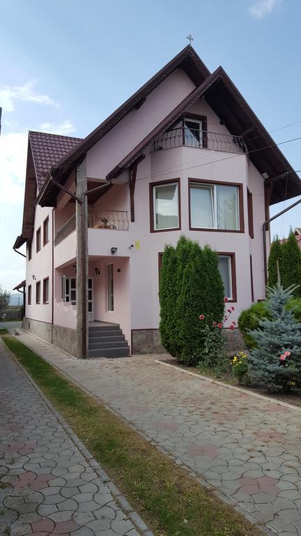 Hotel Casa Maria Roses Rîşnov Exterior foto